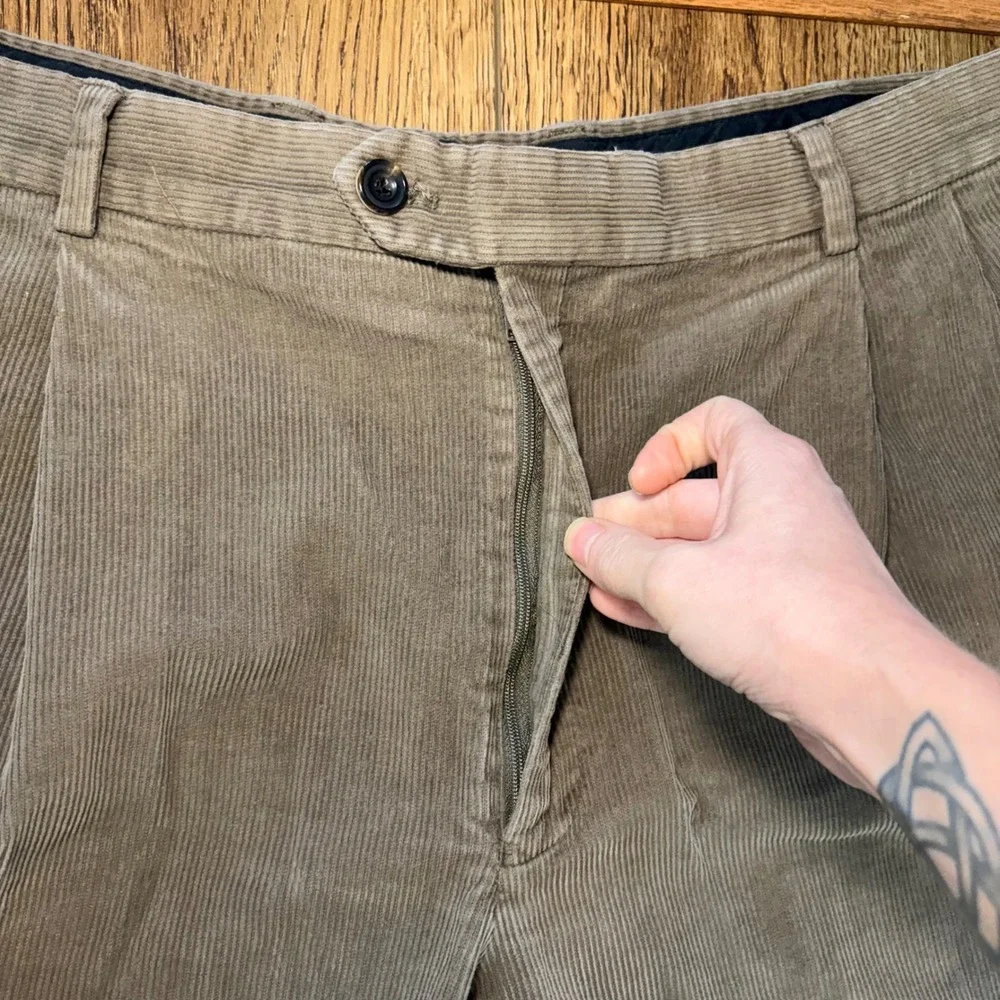 Jos.‎ A. Bank Mens Pleated Corduroy Pants Taupe Brown Straight Leg 38x31 Relaxed